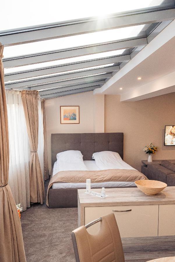 Cityscape Luxury Suites Plovdiv Ngoại thất bức ảnh