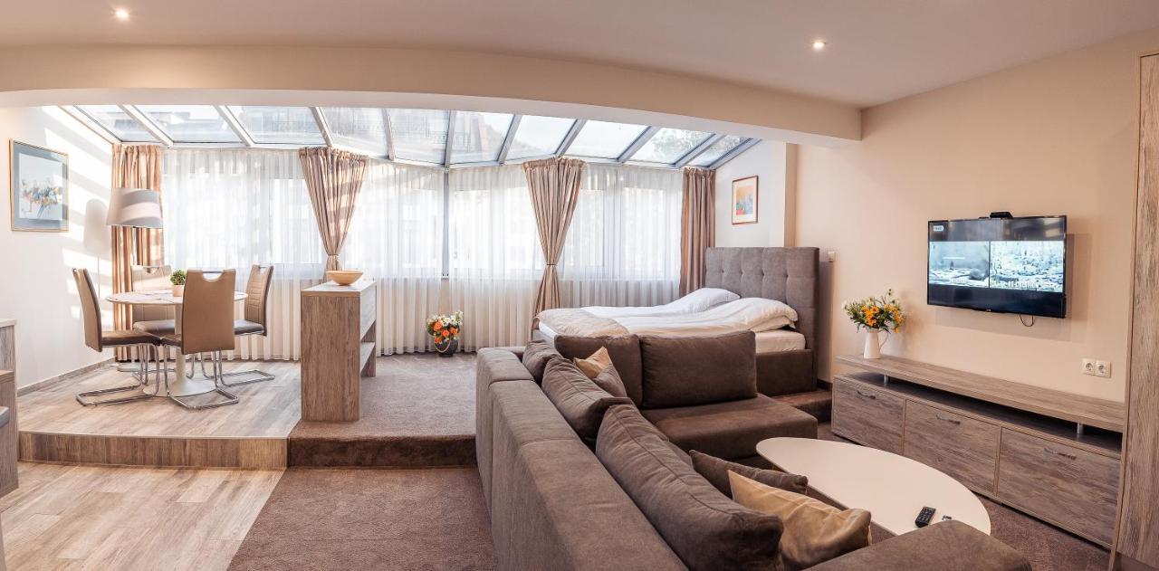 Cityscape Luxury Suites Plovdiv Ngoại thất bức ảnh